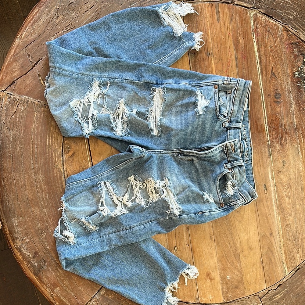 American Eagle Outfitters Blue Boyfriend Jeans Distressed